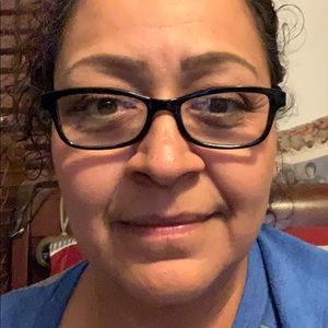 Meet your Posher, Selina